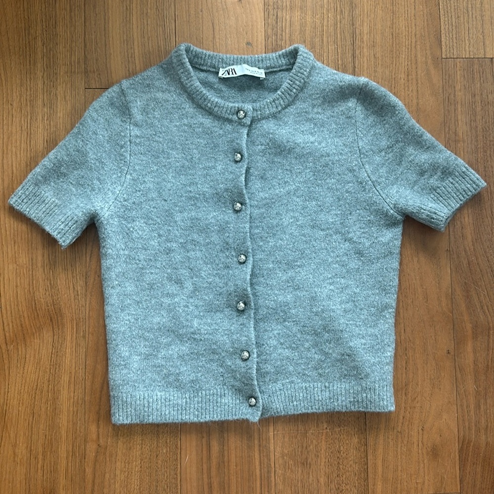 ZARA Knit Short Sleeve Sweater - Light Gray | Size S